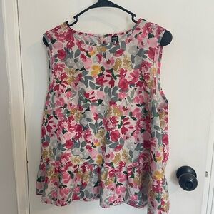 SHEIN Sleeveless Floral Blouse - Pink, Gray, Gold